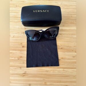 Women’s Versace polarized sunglasses
